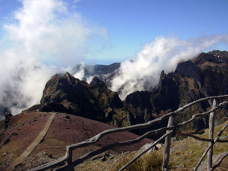 Pico das Torres